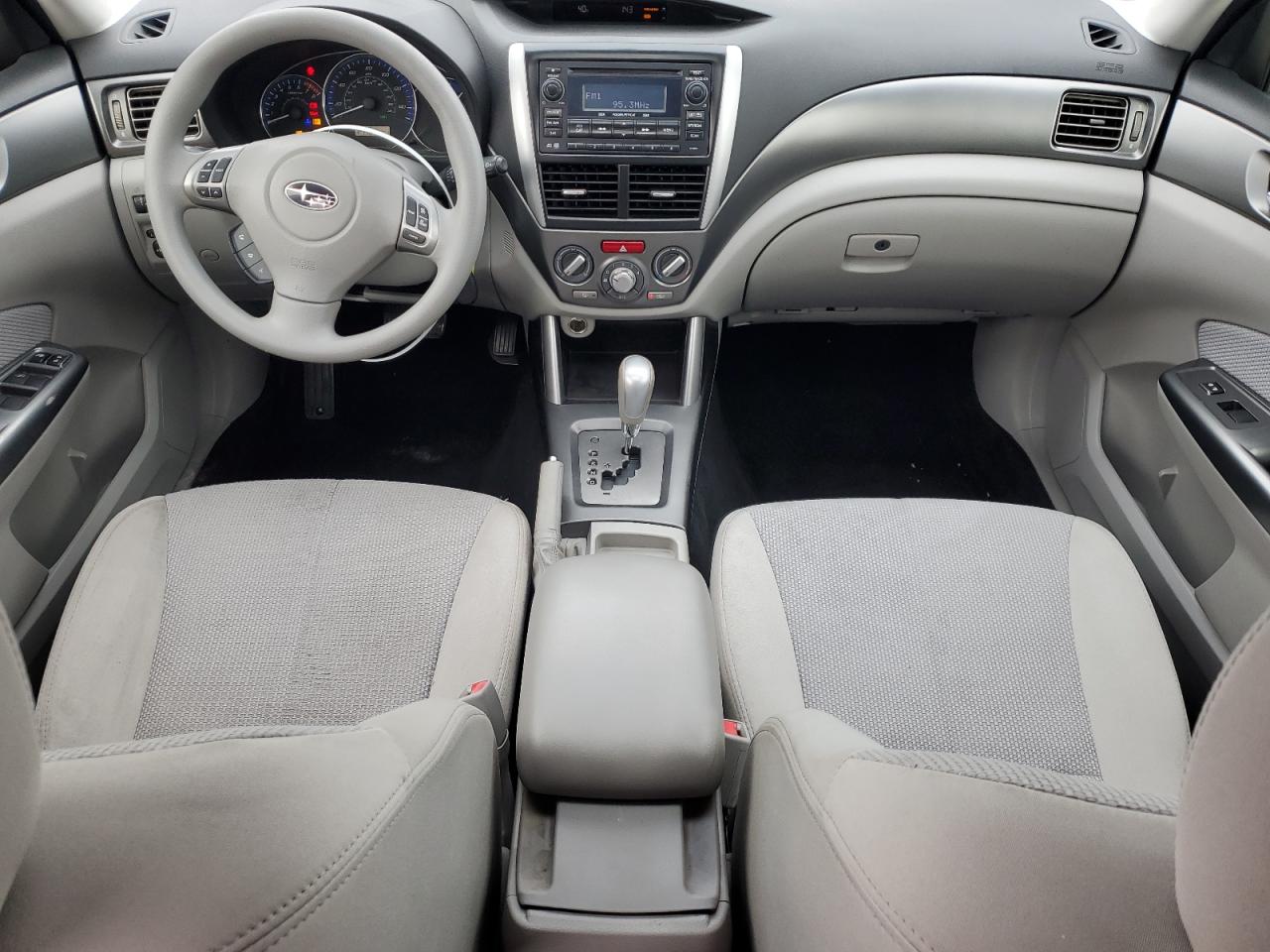 2013 Subaru Forester - Image 8