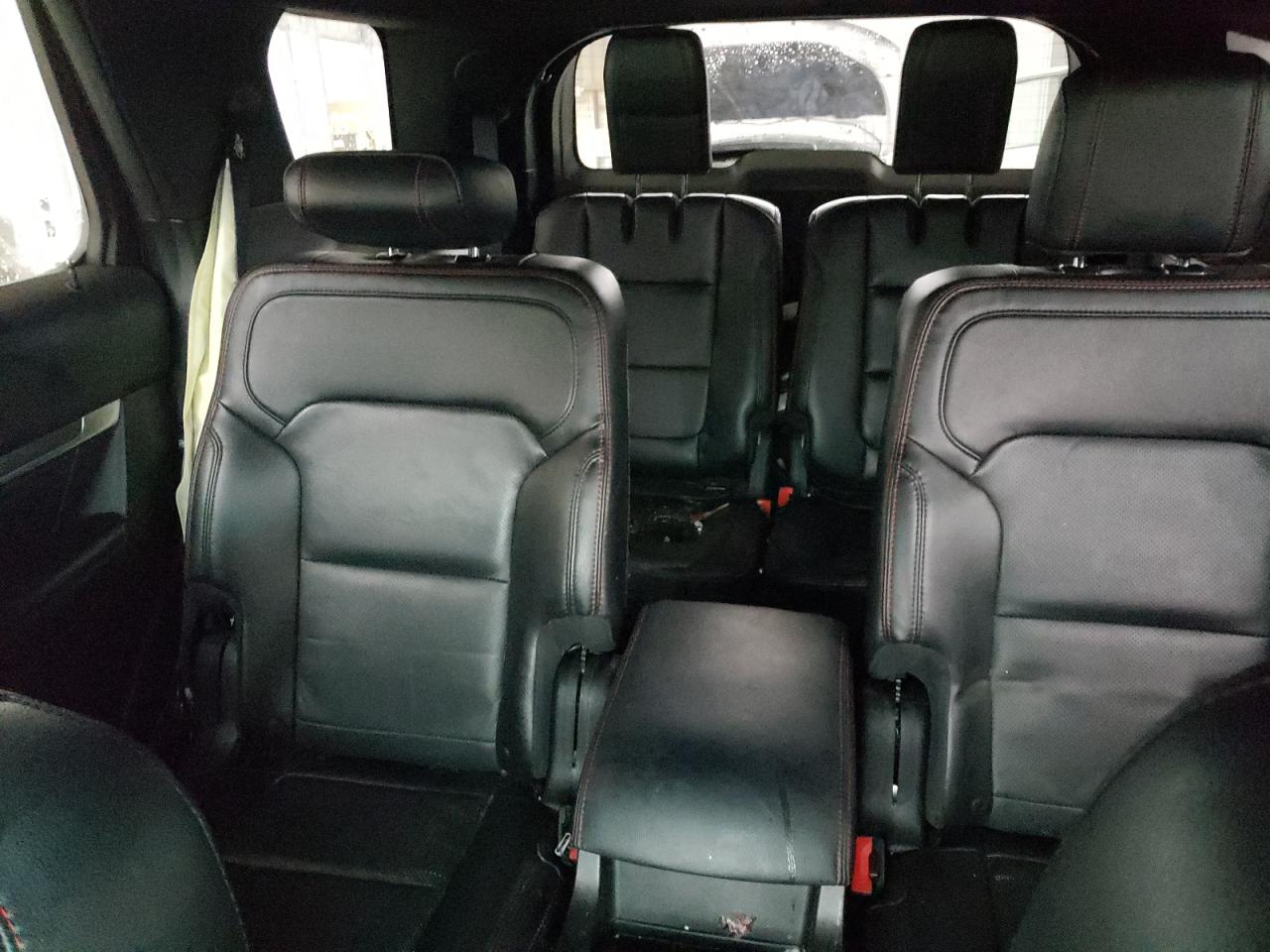 2017 Ford Explorer - Image 10