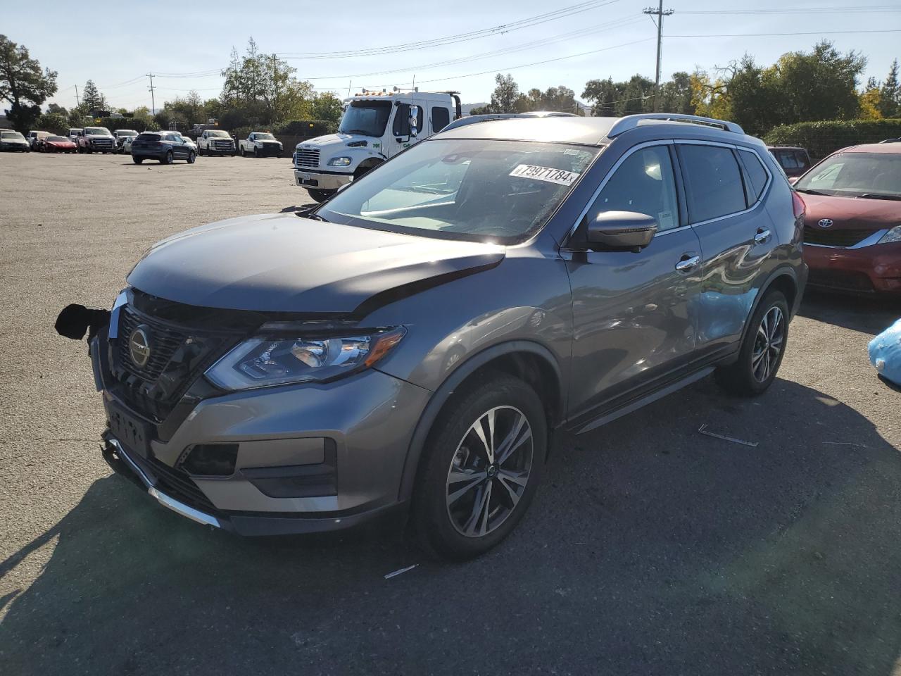 2019 Nissan Rogue - Image 1
