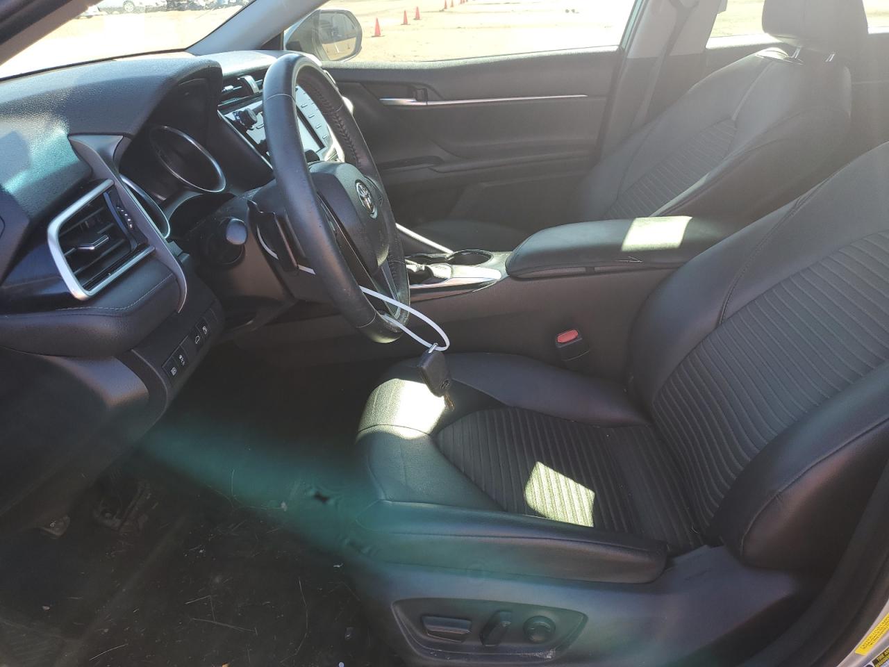 2018 Toyota Camry - Image 7