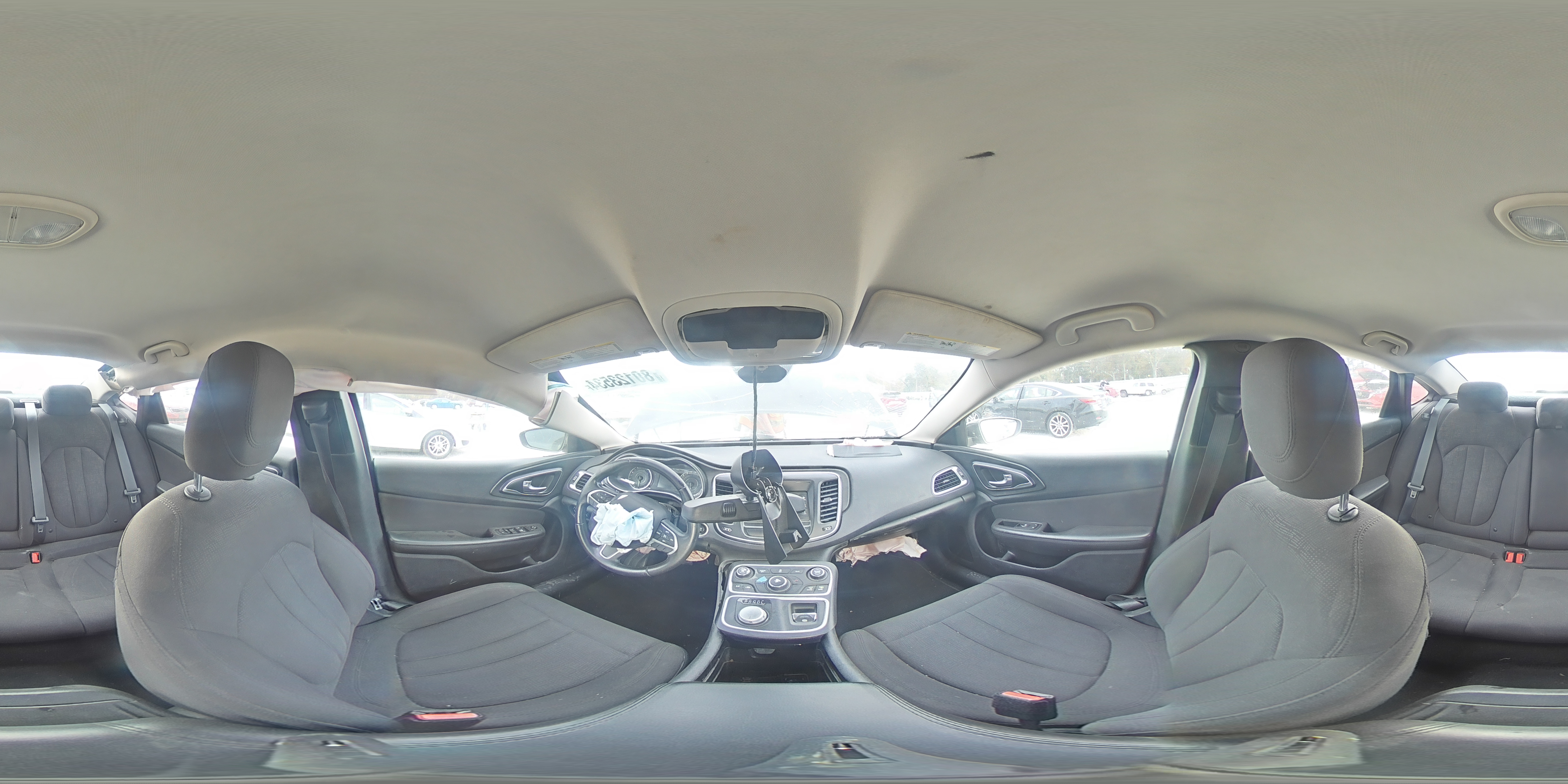 2016 Chrysler 200 - Image 13