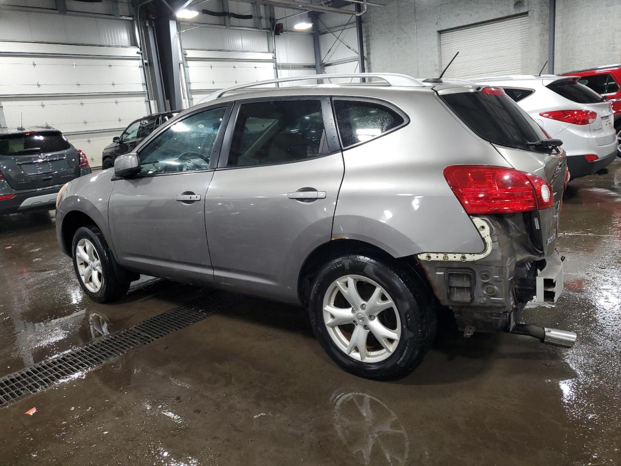 2008 Nissan Rogue - Image 2