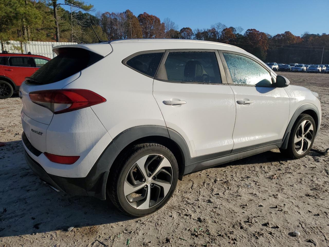 2016 Hyundai Tucson - Image 3