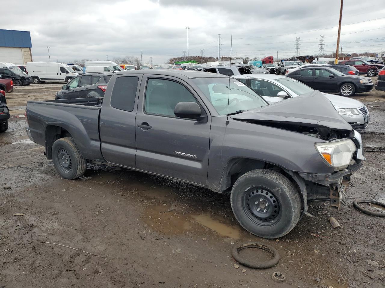 VIN 5TFTX4CNXDX025461 2013 TOYOTA TACOMA no.4