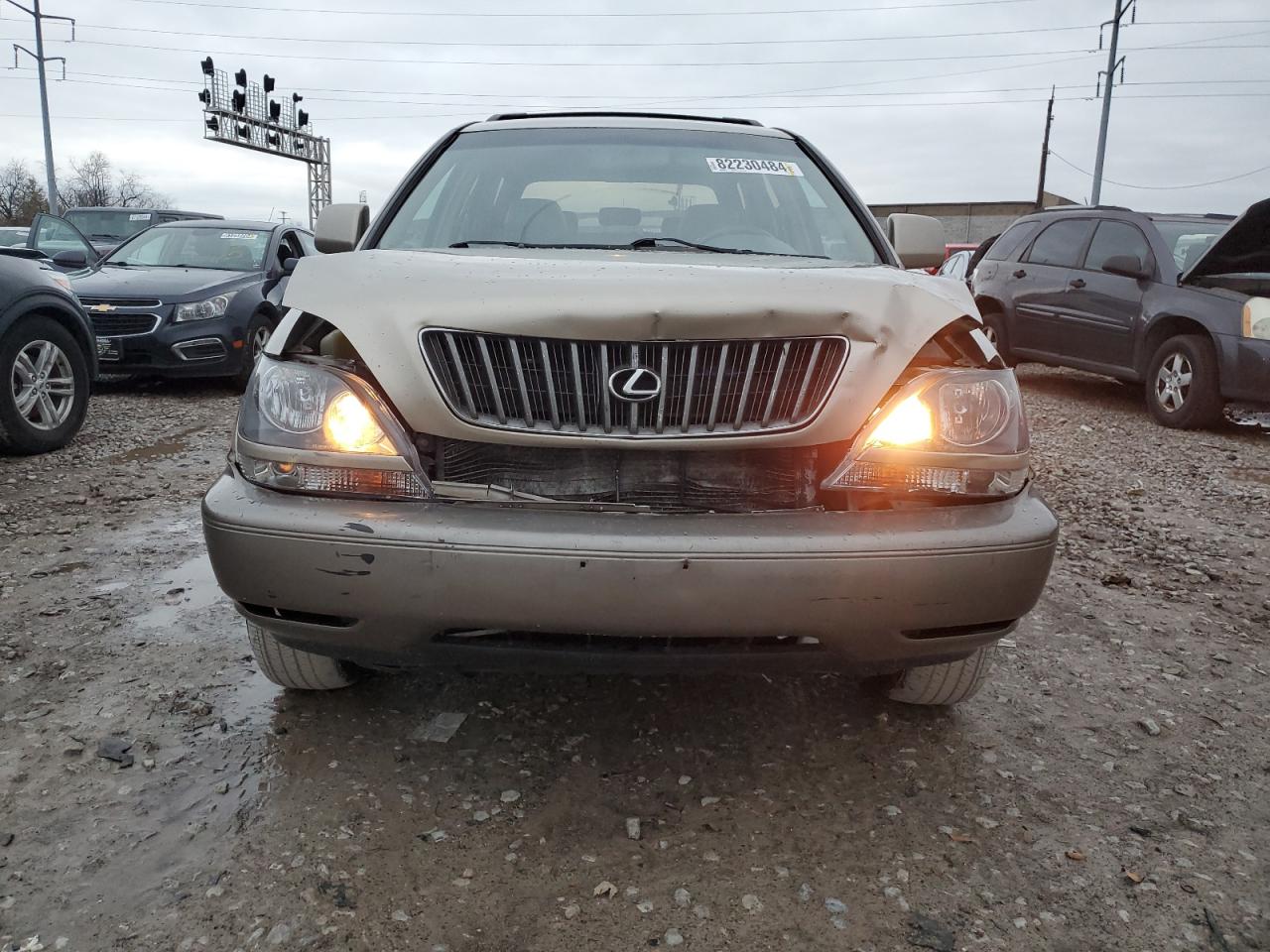 2000 Lexus RX - Image 5