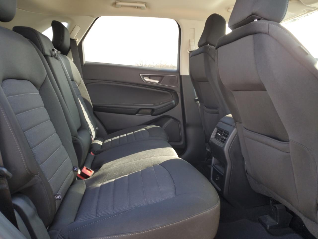 2021 Ford Edge - Image 11