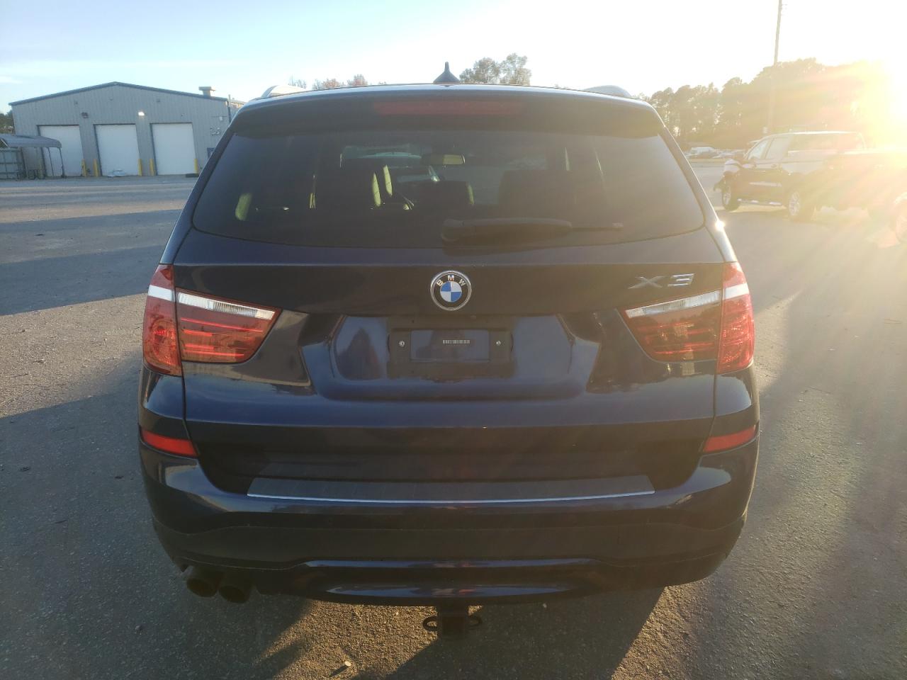 VIN 5UXWX9C39H0T17379 2017 BMW X3 no.6