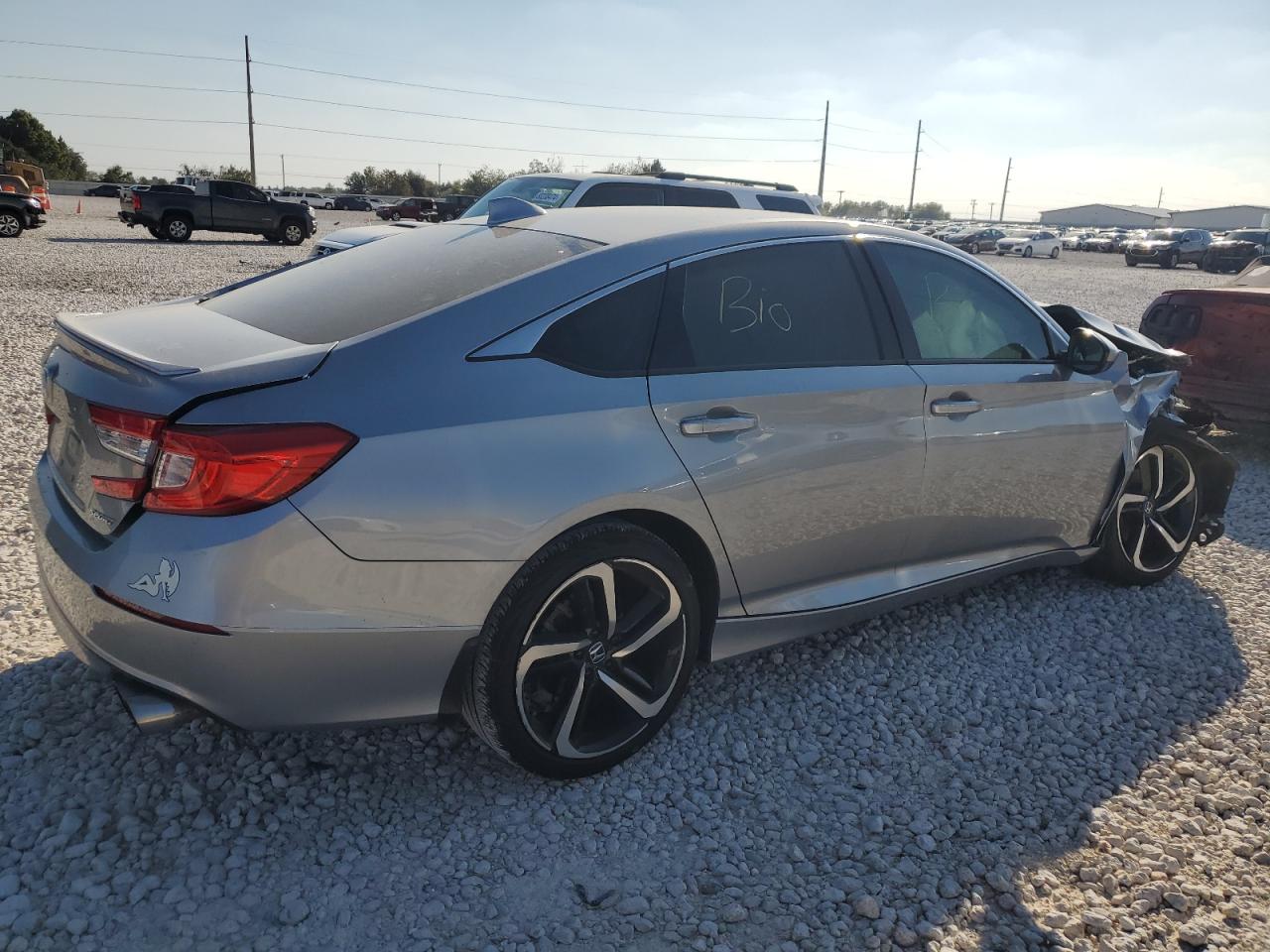 2020 Honda Accord - Image 3