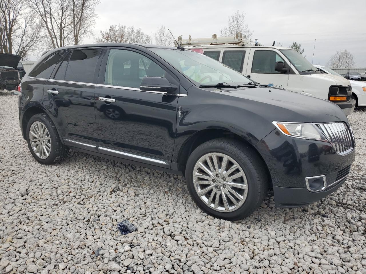 VIN 2LMDJ8JK6FBL26972 2015 LINCOLN MKX no.4