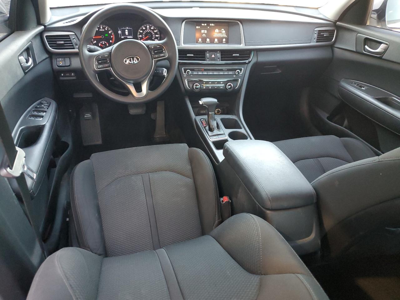 VIN 5XXGT4L37JG196621 2018 KIA OPTIMA no.8