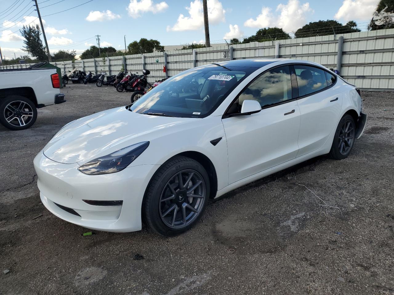 5YJ3E1EA6PF545671 2023 TESLA MODEL 3 - Image 1