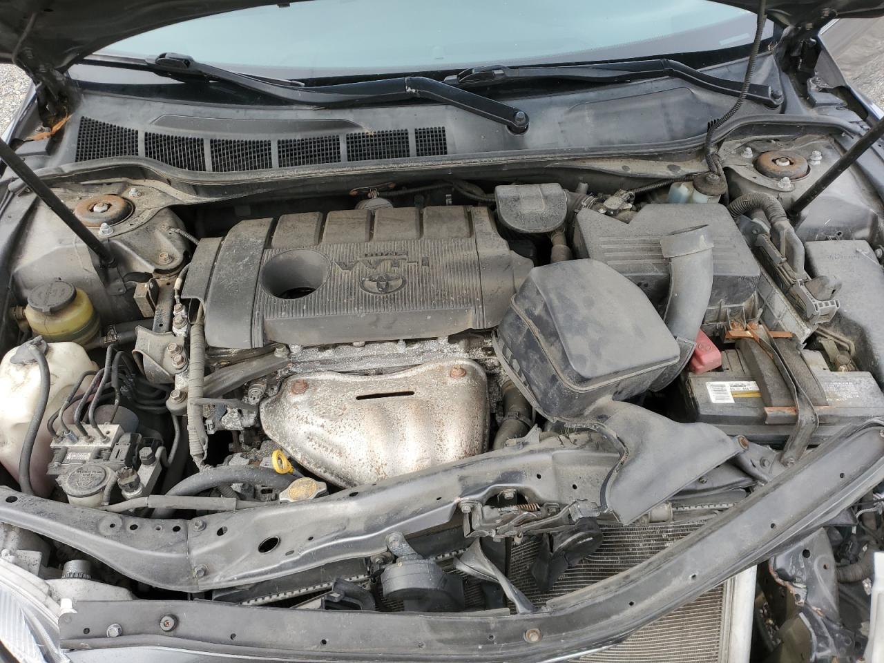 2011 Toyota Camry - Image 11
