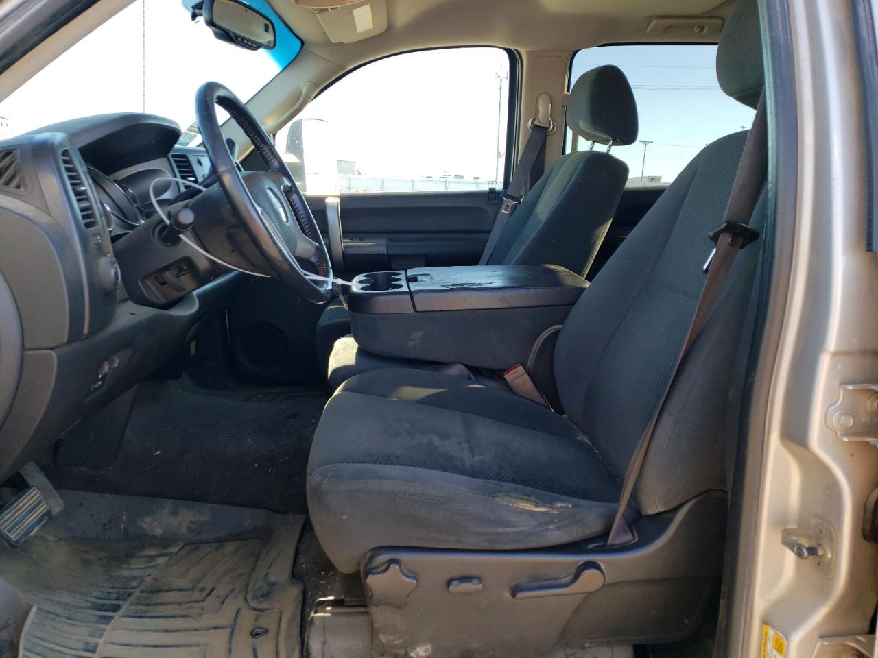 2008 GMC Sierra - Image 7