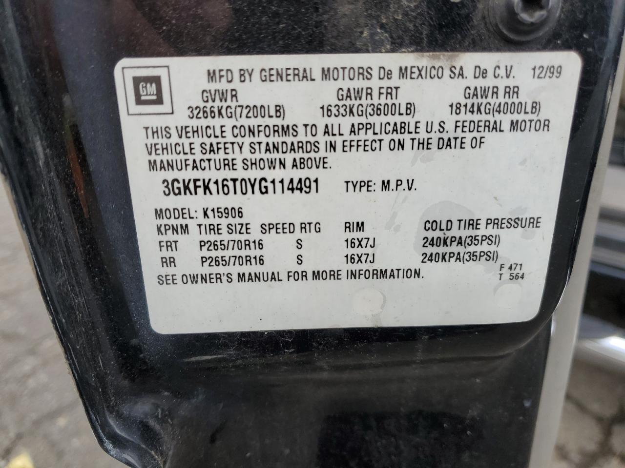 2000 GMC Yukon - Image 12