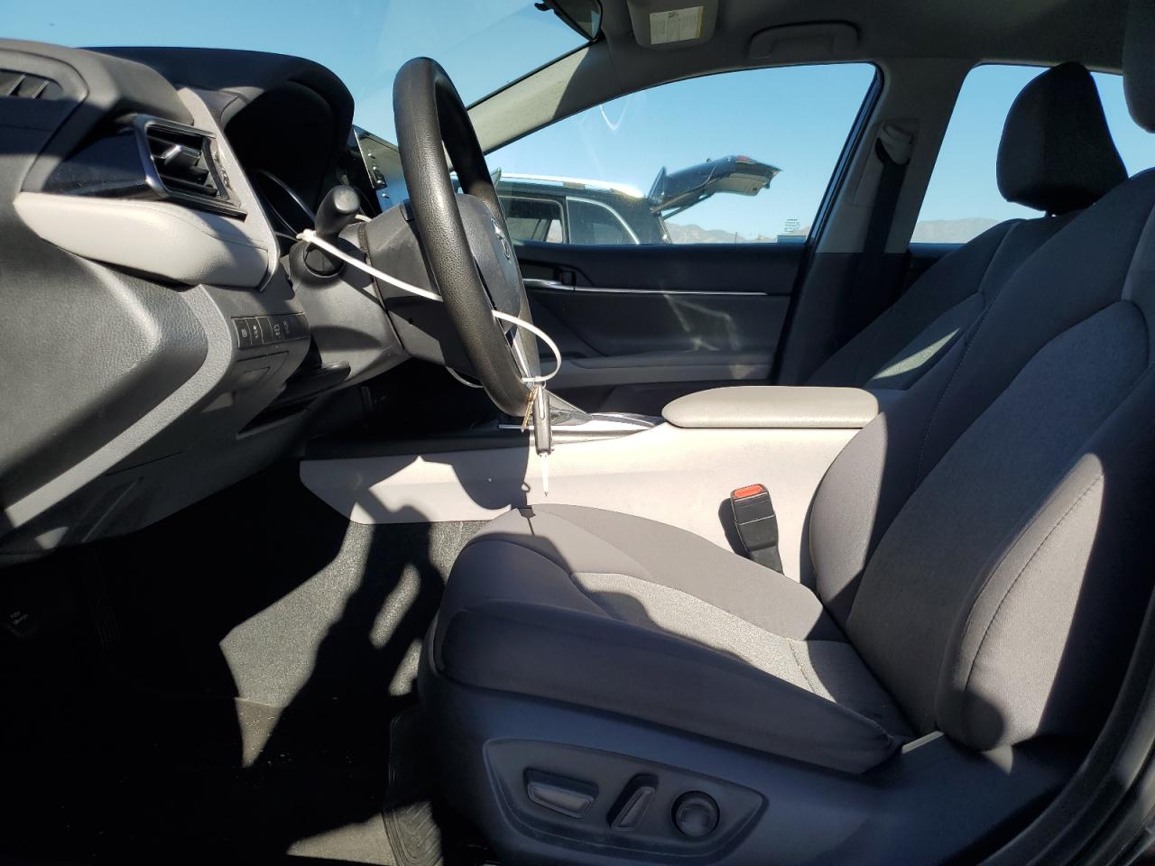 2021 Toyota Camry - Image 7