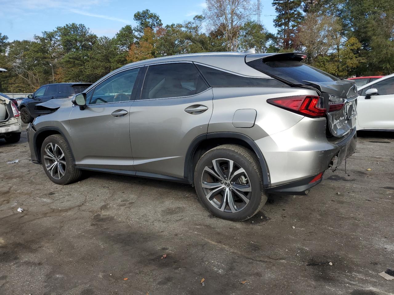 2022 Lexus RX - Image 2
