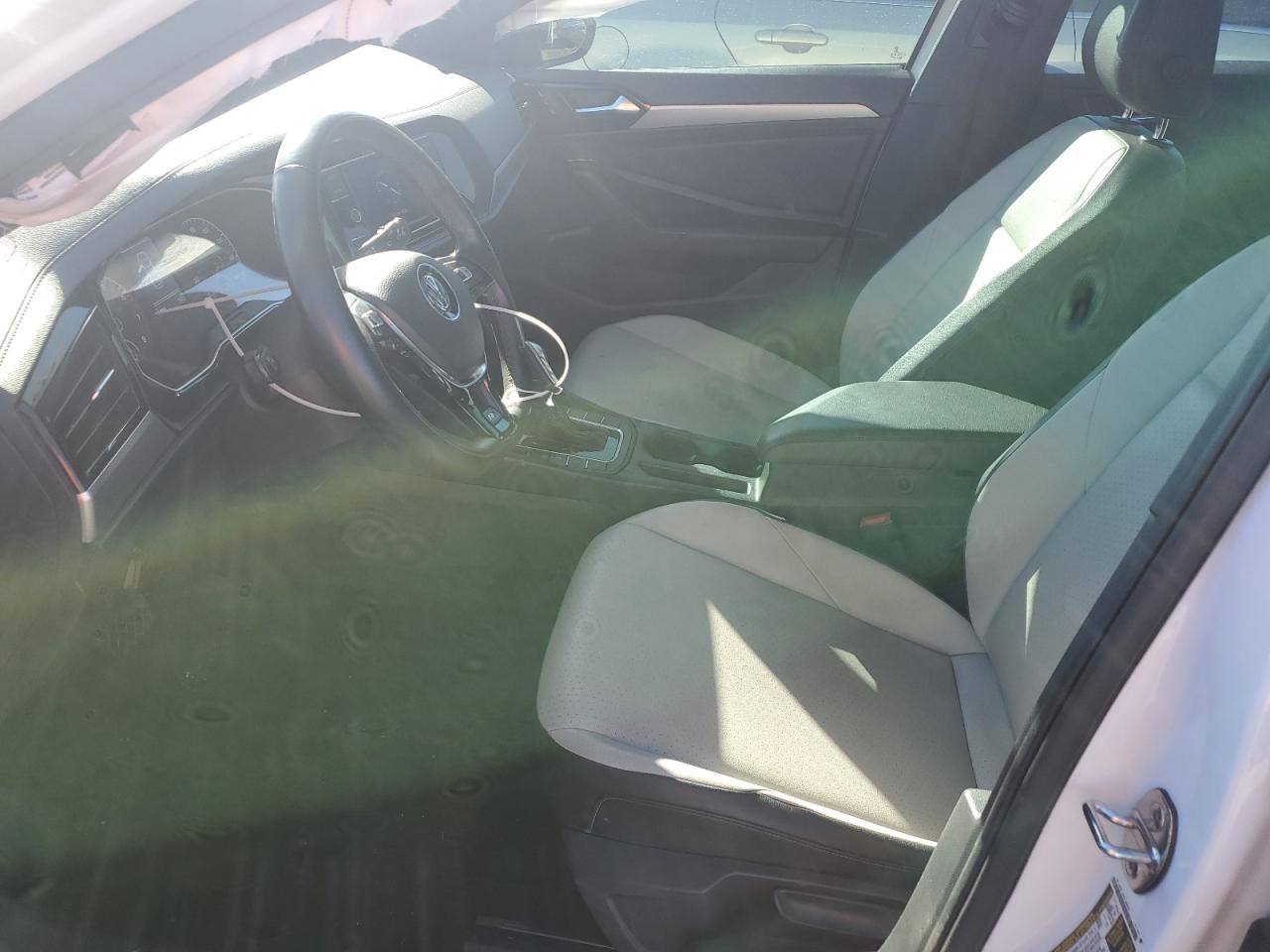 2019 Volkswagen Jetta - Image 7