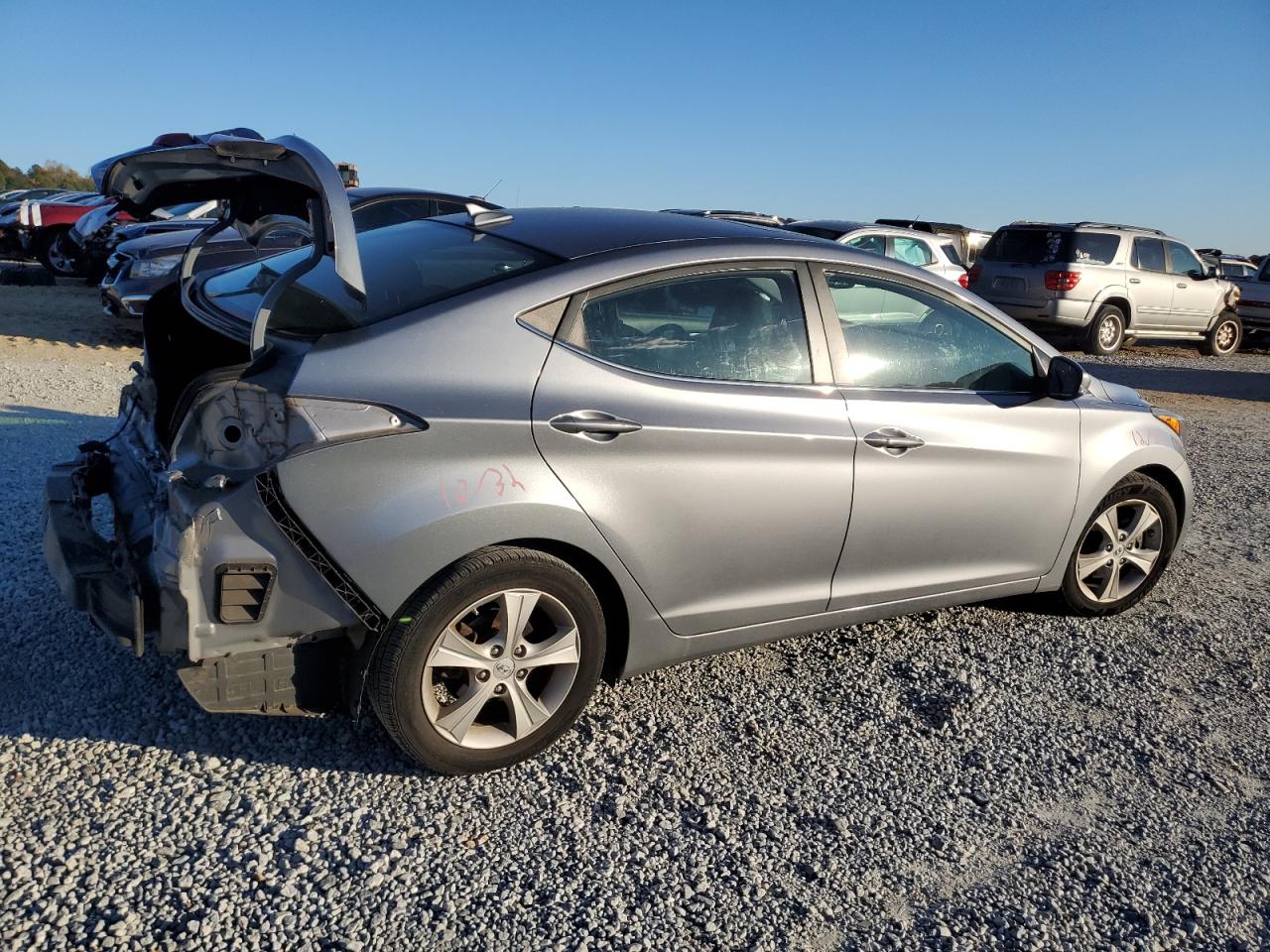 VIN 5NPDH4AE3GH738948 2016 HYUNDAI ELANTRA no.3