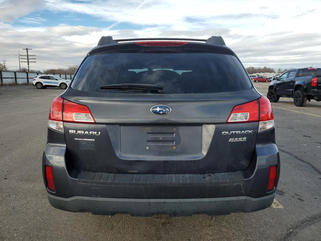 2013 Subaru Outback - Image 6