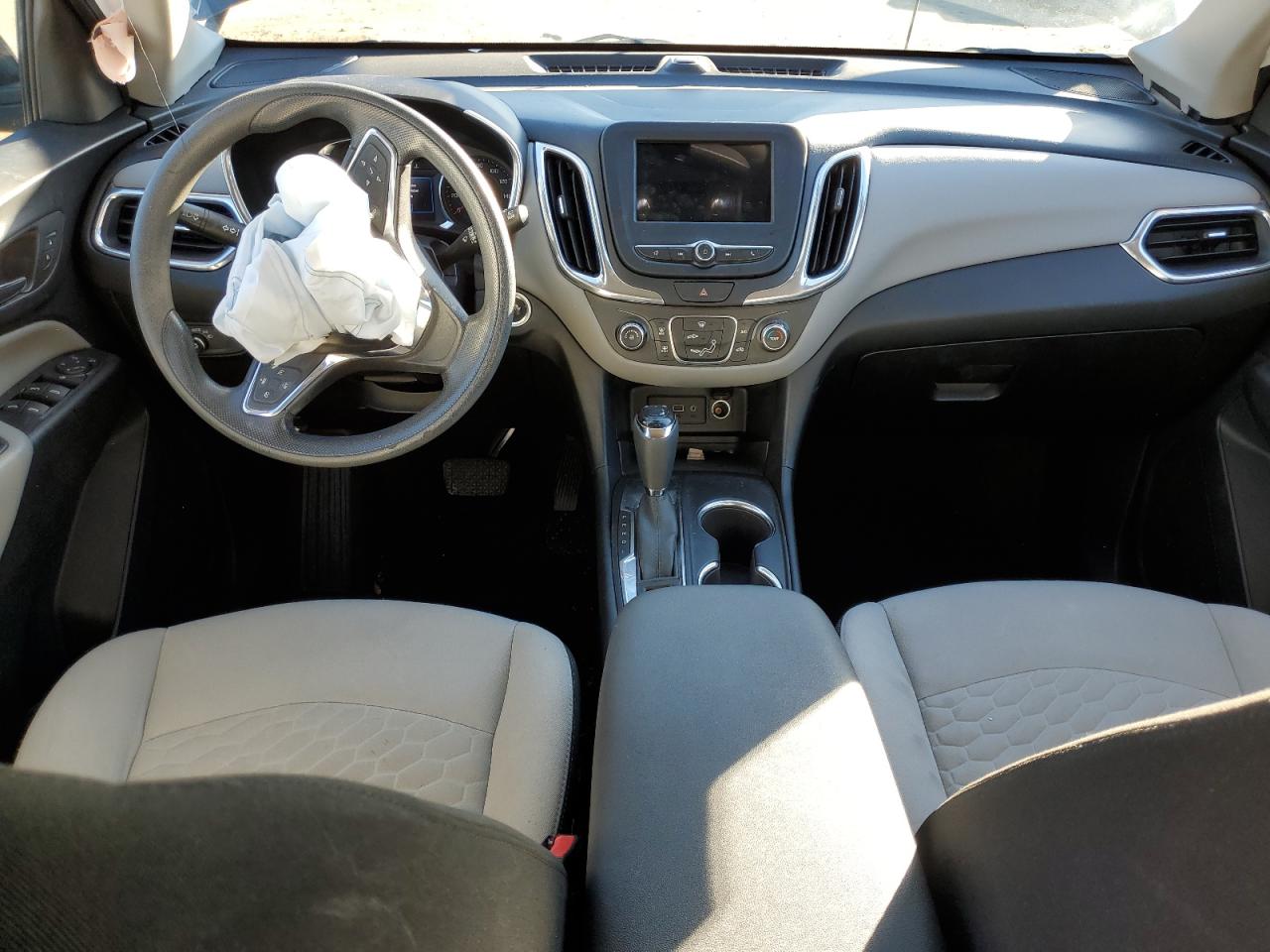 2019 Chevrolet Equinox - Image 8