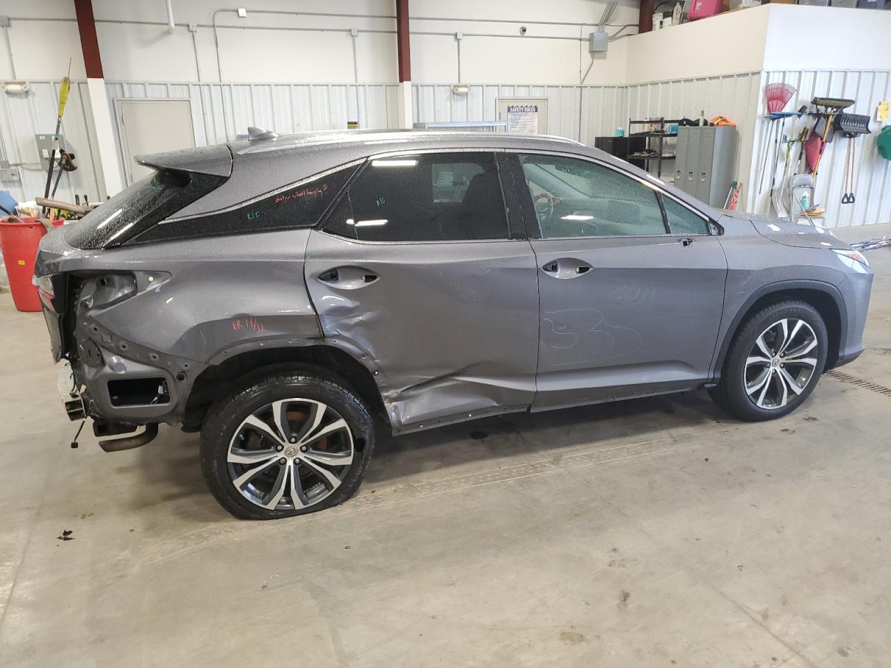 2017 Lexus RX - Image 3