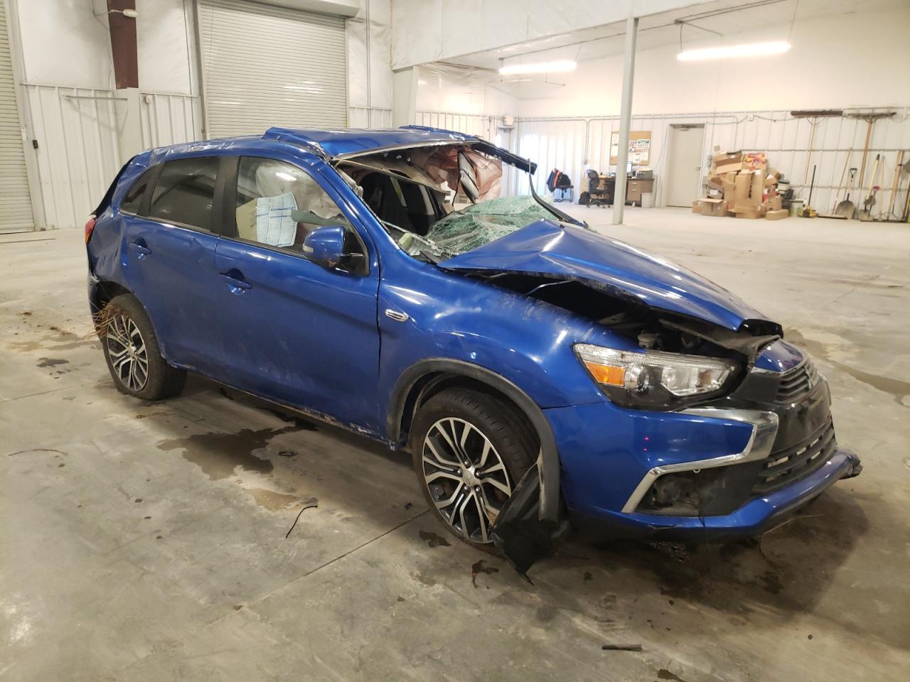 2016 Mitsubishi Outlander - Image 4