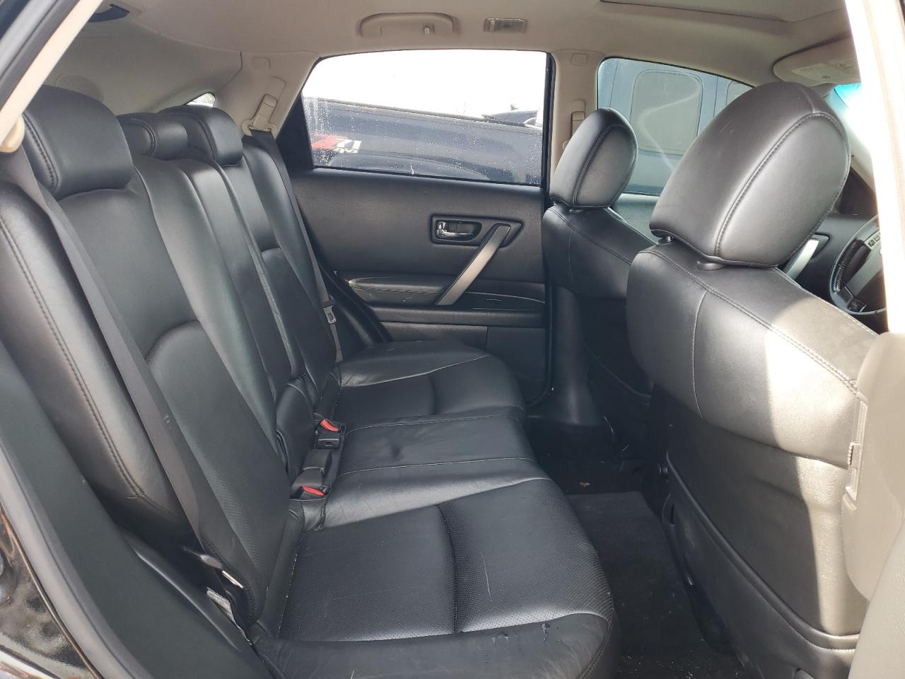 2006 Infiniti FX - Image 11