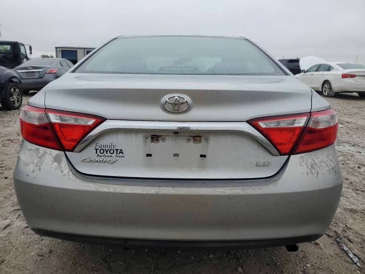 2015 Toyota Camry - Image 6