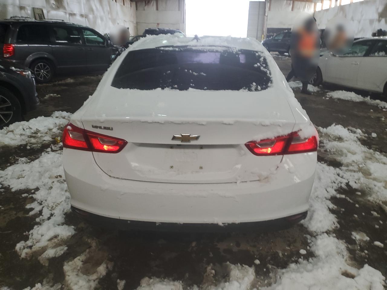 2017 Chevrolet Malibu - Image 6