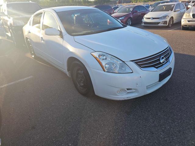 Sedans NISSAN ALTIMA 2012 White