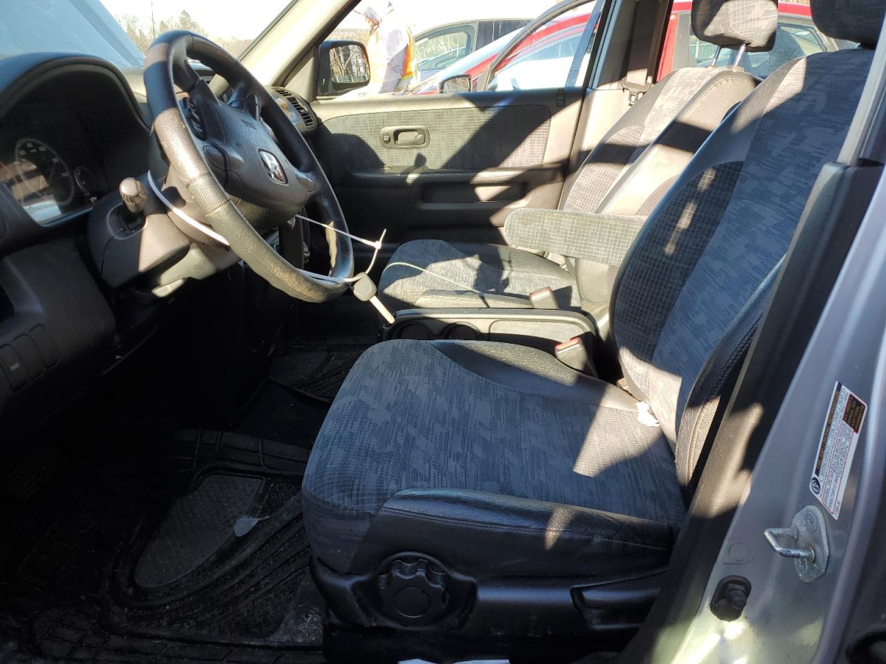 2004 Honda CR-V - Image 7