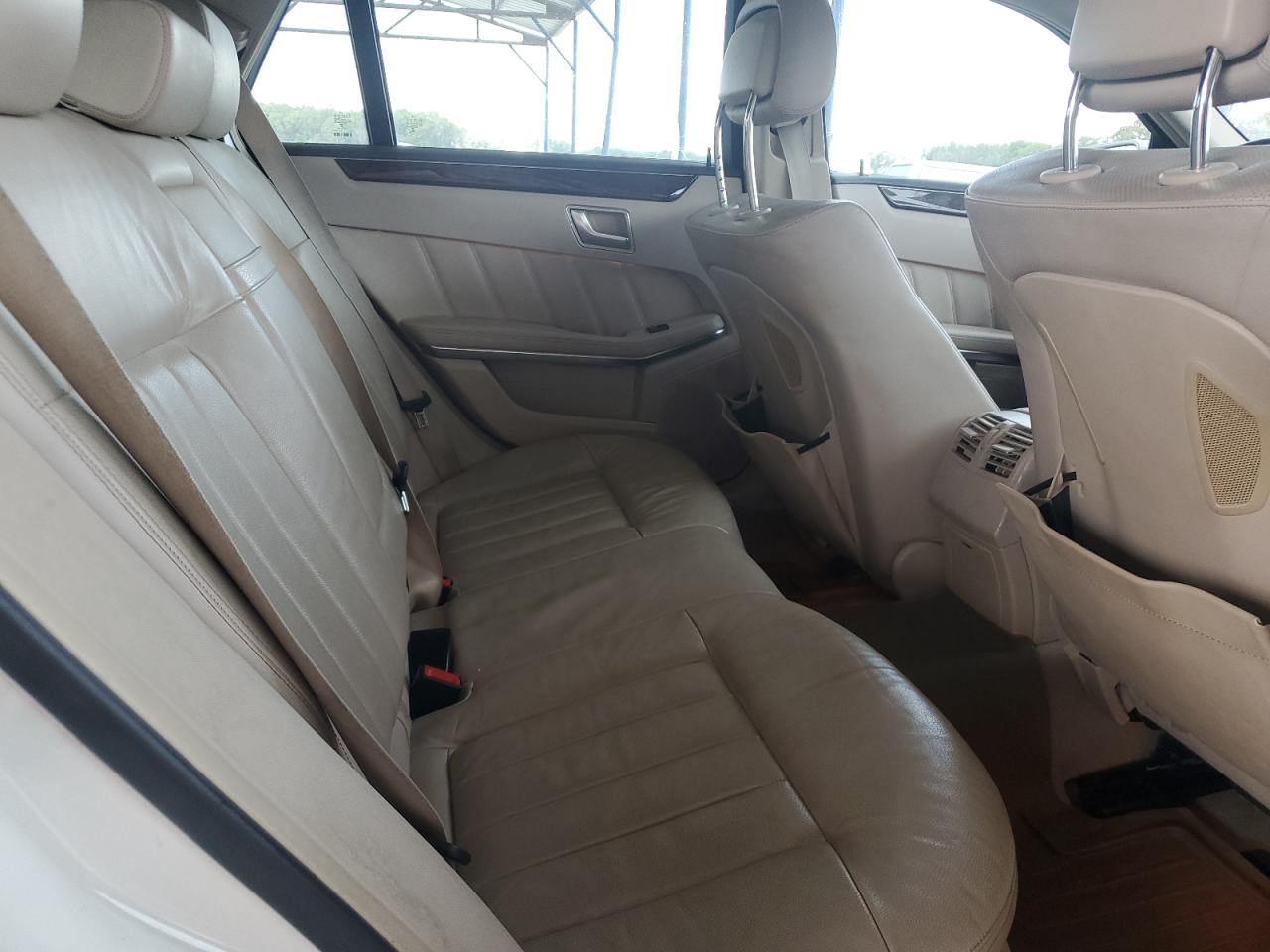 2014 Mercedes-Benz E-klasse - Image 11