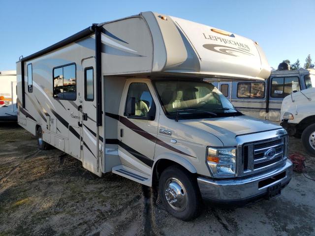 2017 Ford Econoline E450 Super Duty Cutaway Van