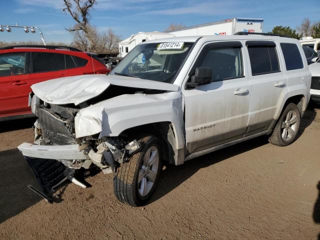 Parquets JEEP PATRIOT 2016 Biały