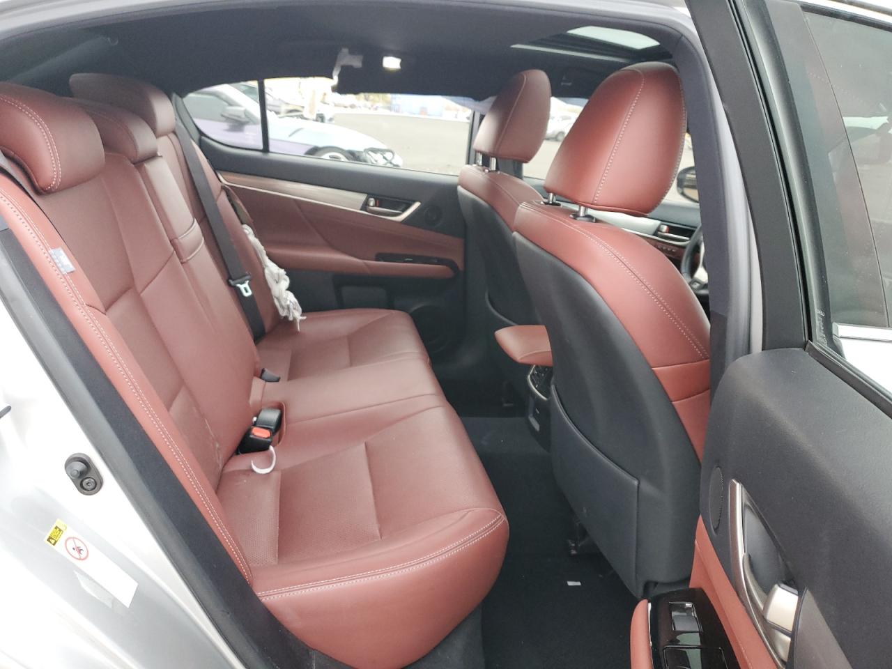 2014 Lexus GS - Image 10