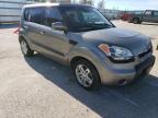 2011 Kia Soul + იყიდება Bridgeton-ში, MO - Undercarriage