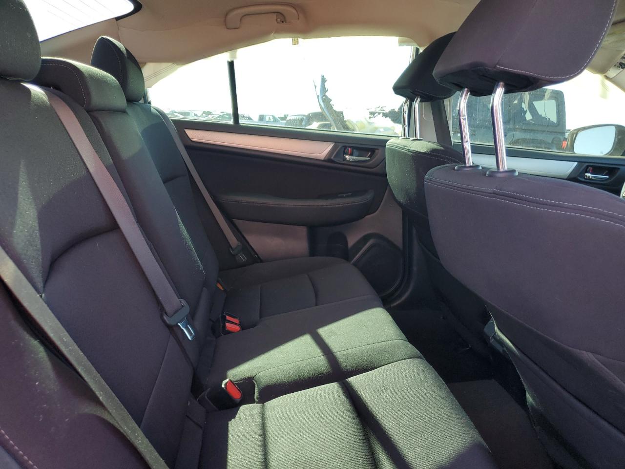 2018 Subaru Legacy - Image 11