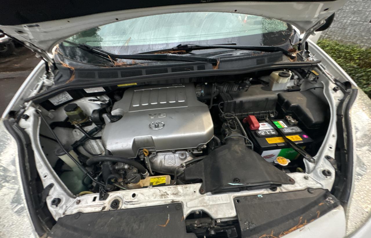 2009 Toyota Sienna - Image 7
