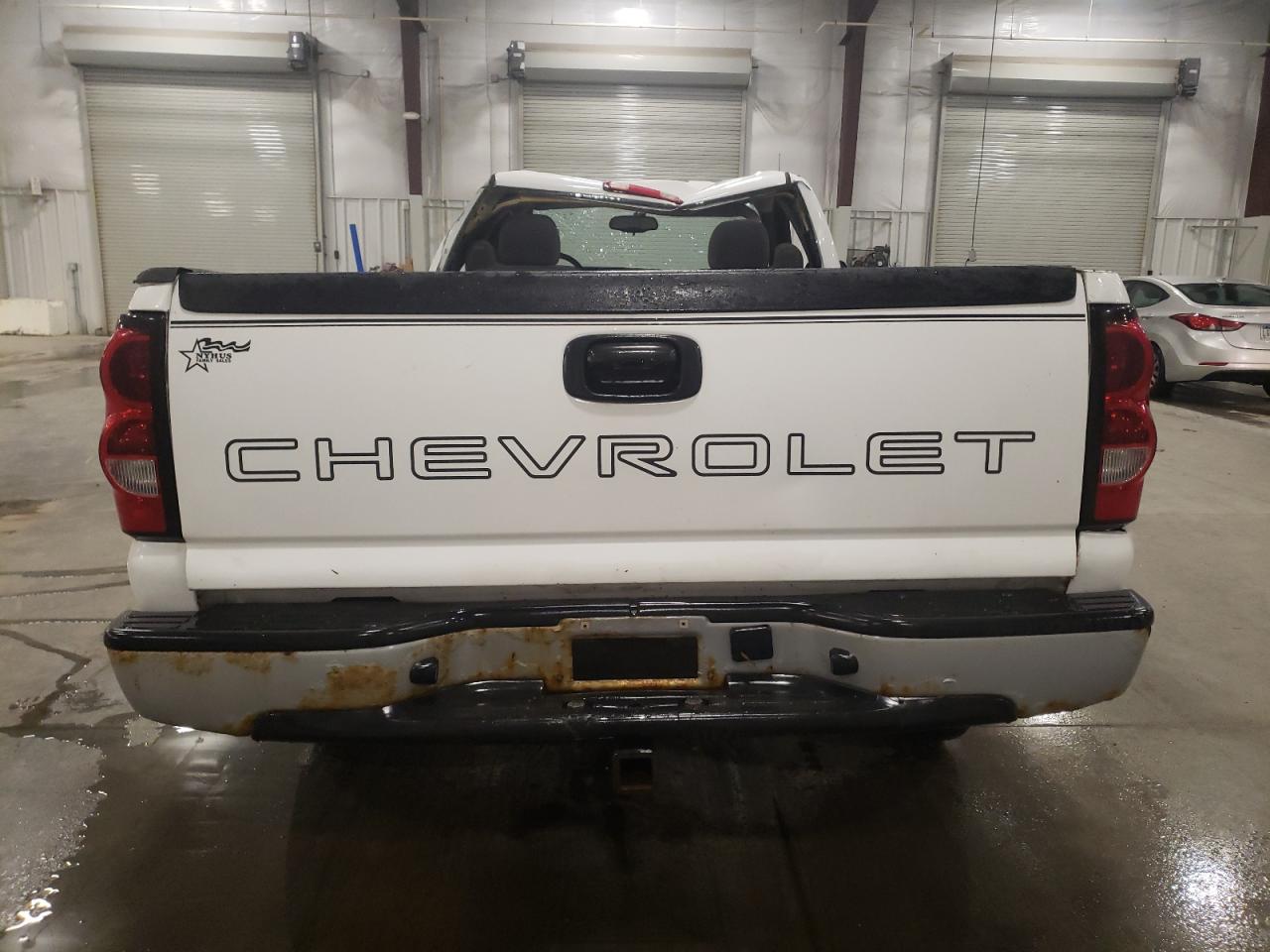2006 Chevrolet Silverado - Image 6