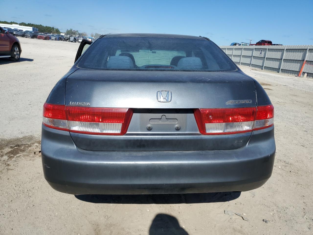 2004 Honda Accord Lx VIN: 1HGCM56374A060374 Lot: 81077704