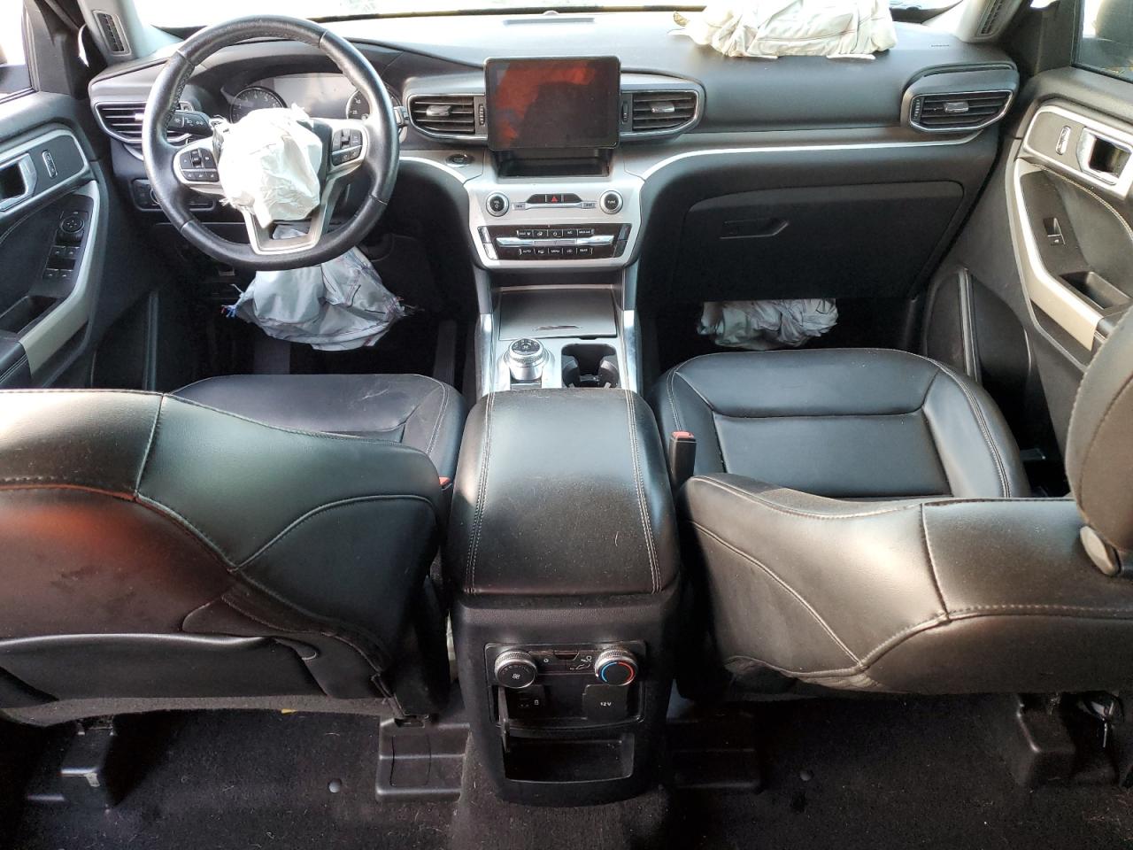 2021 Ford Explorer - Image 8