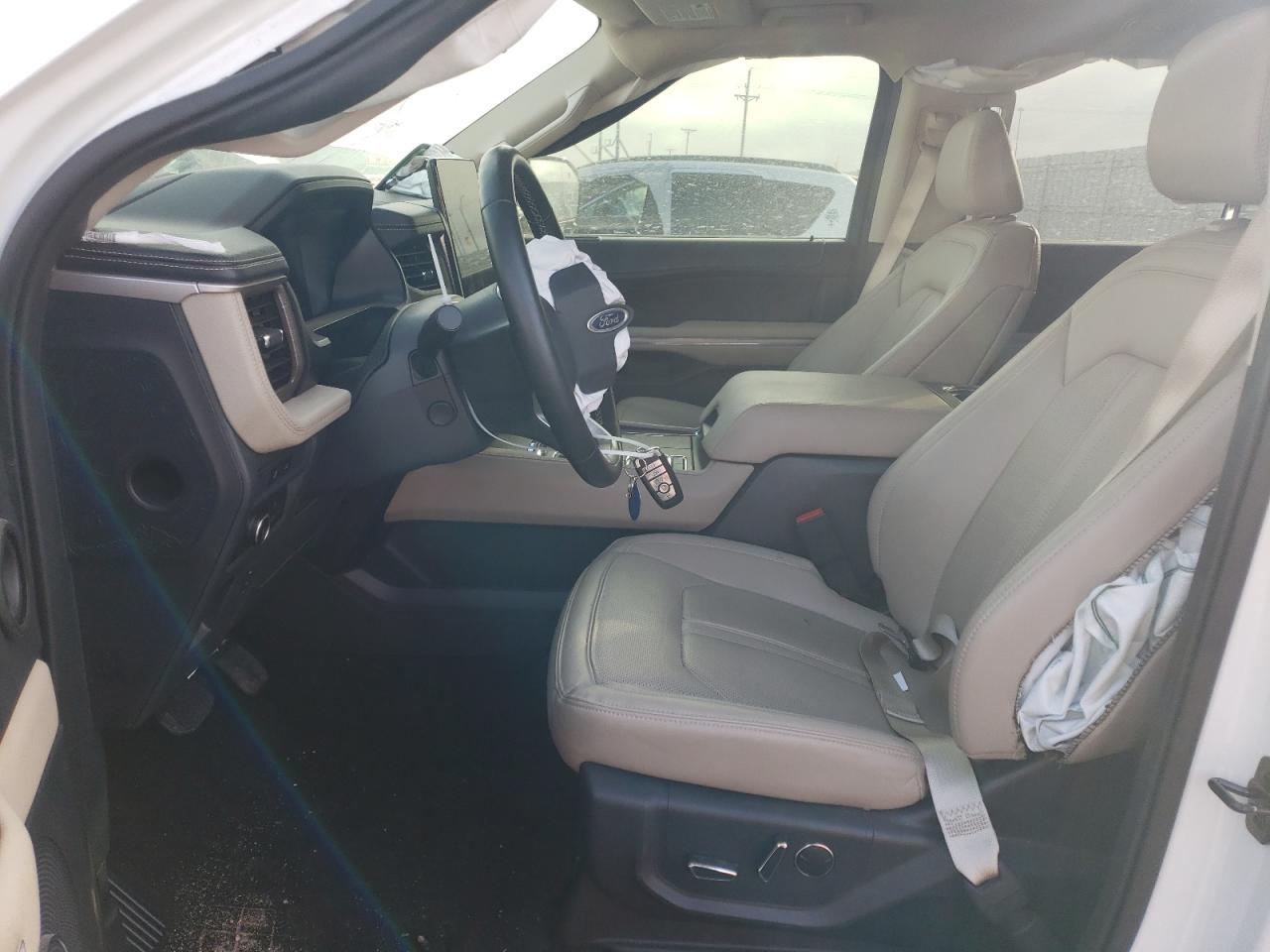 2023 Ford Expedition - Image 7