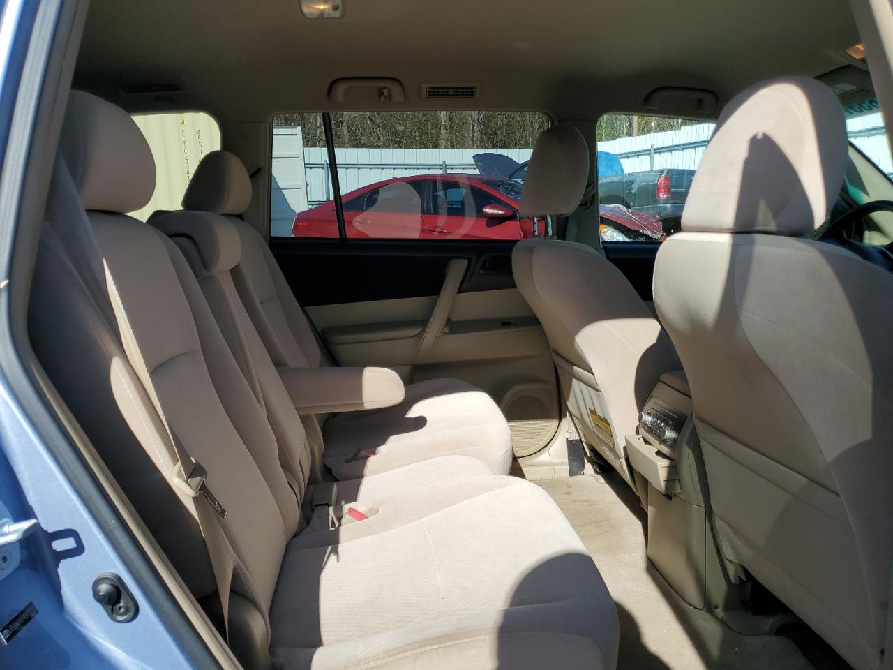 2009 Toyota Highlander - Image 11