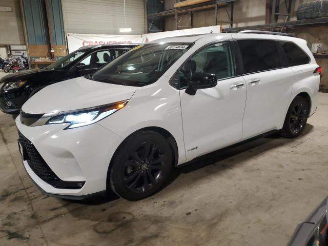 2021 Toyota Sienna Xse