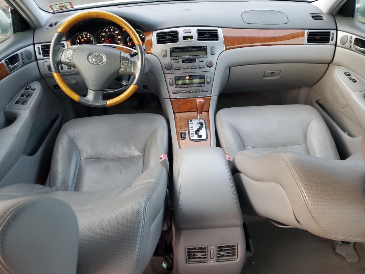 2006 Lexus ES - Image 8
