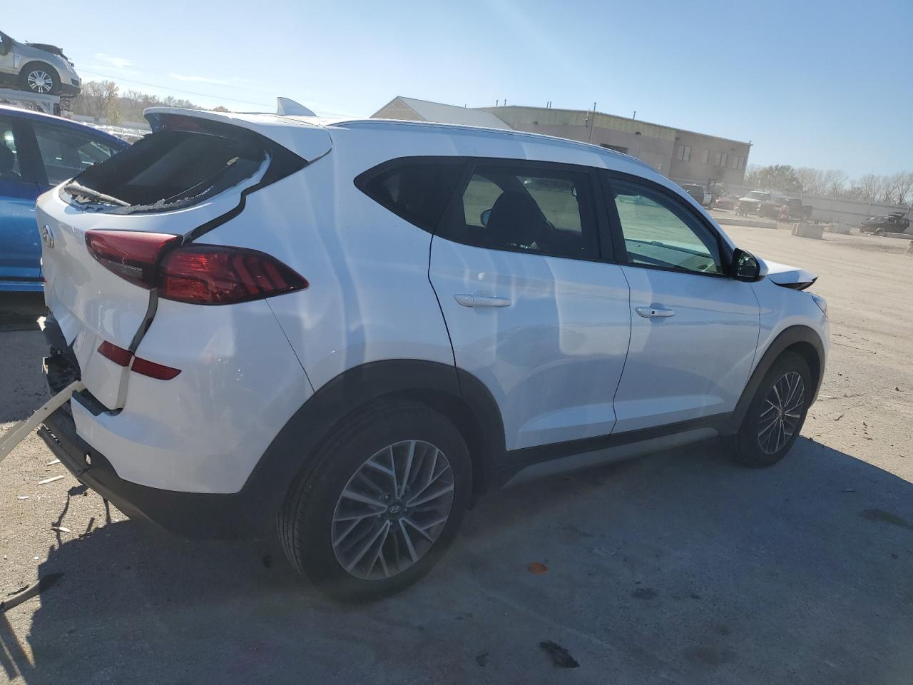 2021 Hyundai Tucson - Image 3