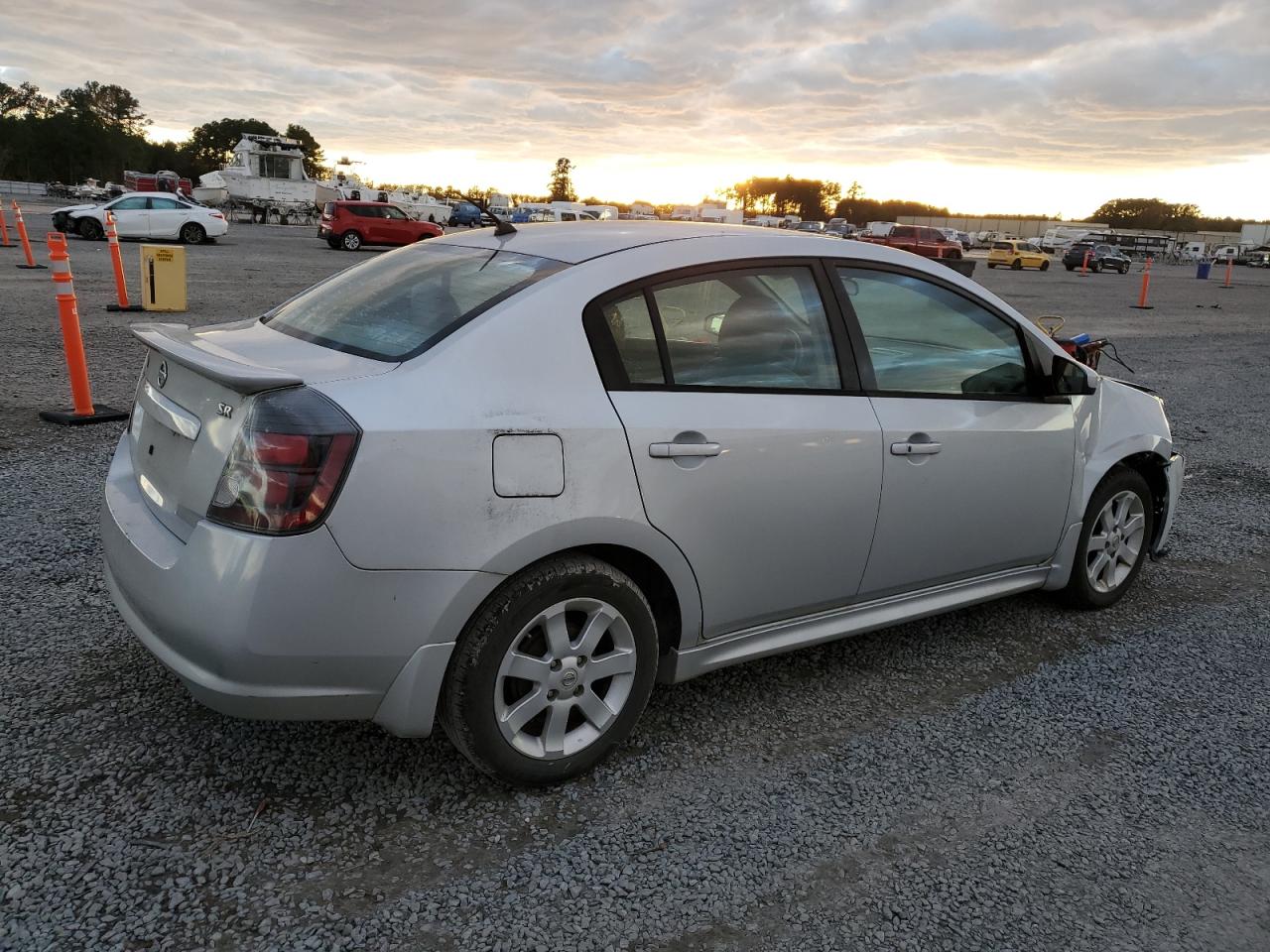 2010 Nissan Sentra - Image 3