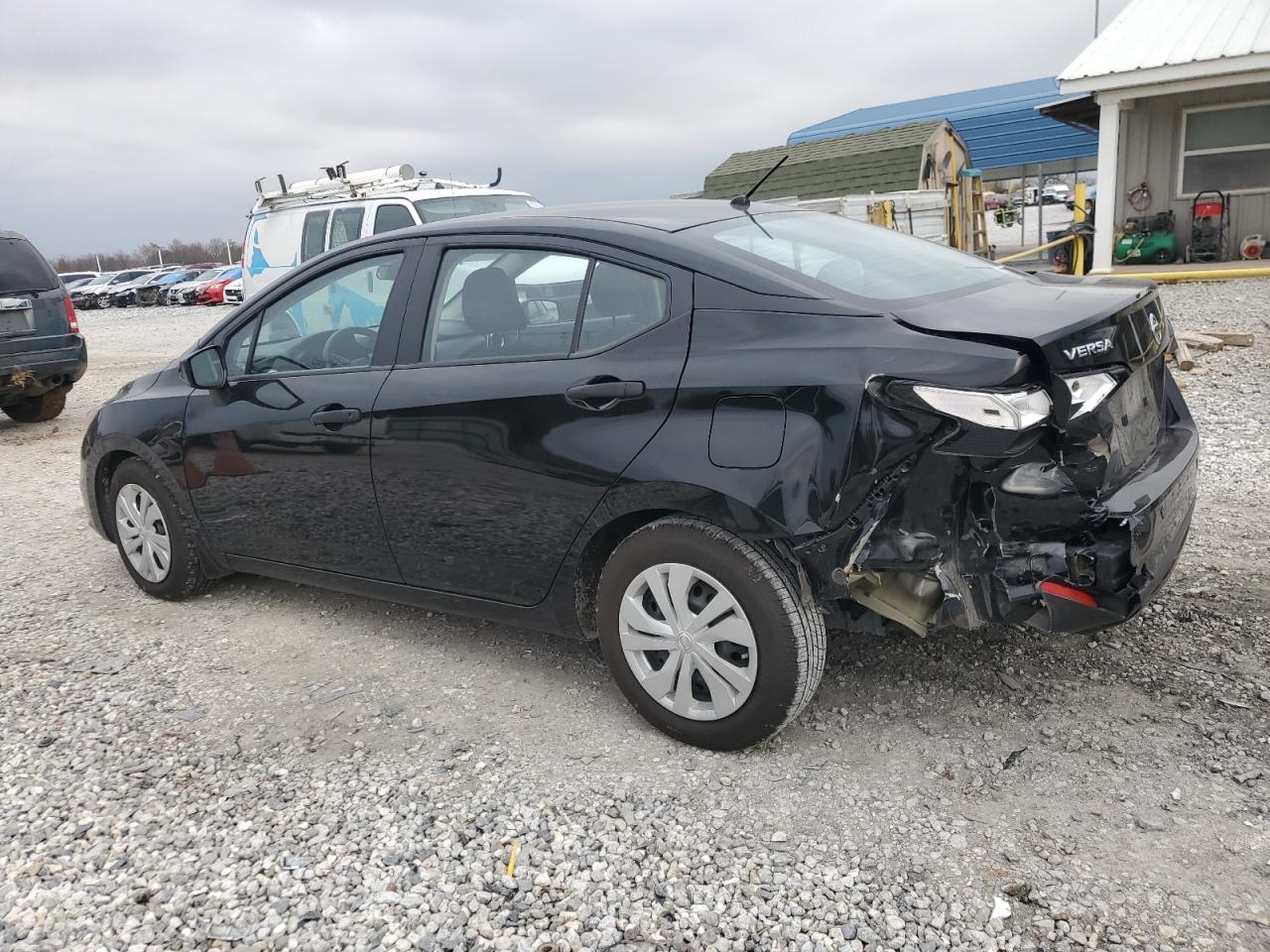 2021 Nissan Versa - Image 2