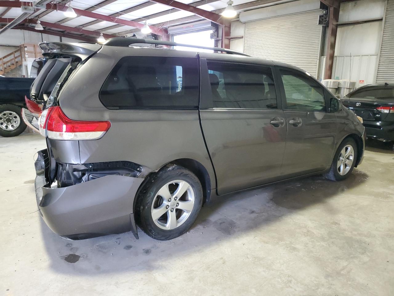 2014 Toyota Sienna Le VIN: 5TDKK3DC6ES472460 Lot: 77339934