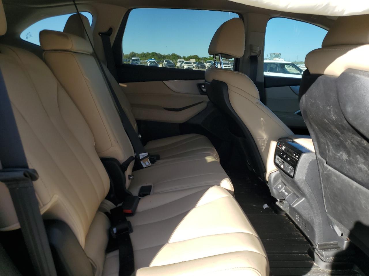 2022 Acura MDX - Image 10